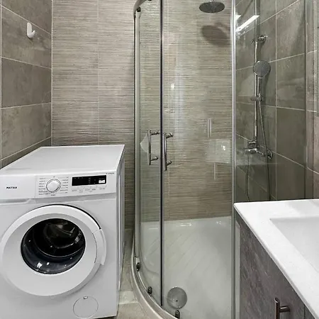 Ameli , Spacious With Mountain View, Lefkada Daire