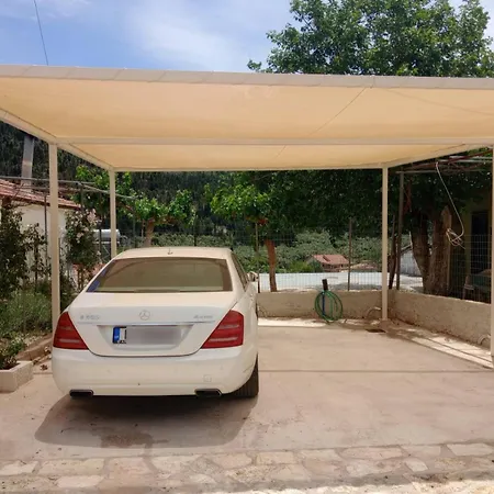 Ameli , Spacious With Mountain View, Lefkada Apartament Dragano