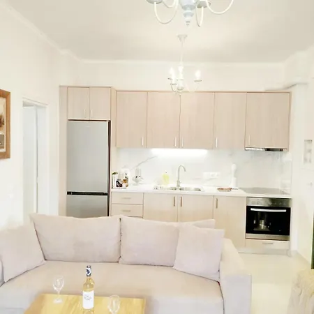 Apartament Ameli , Spacious With Mountain View, Lefkada *